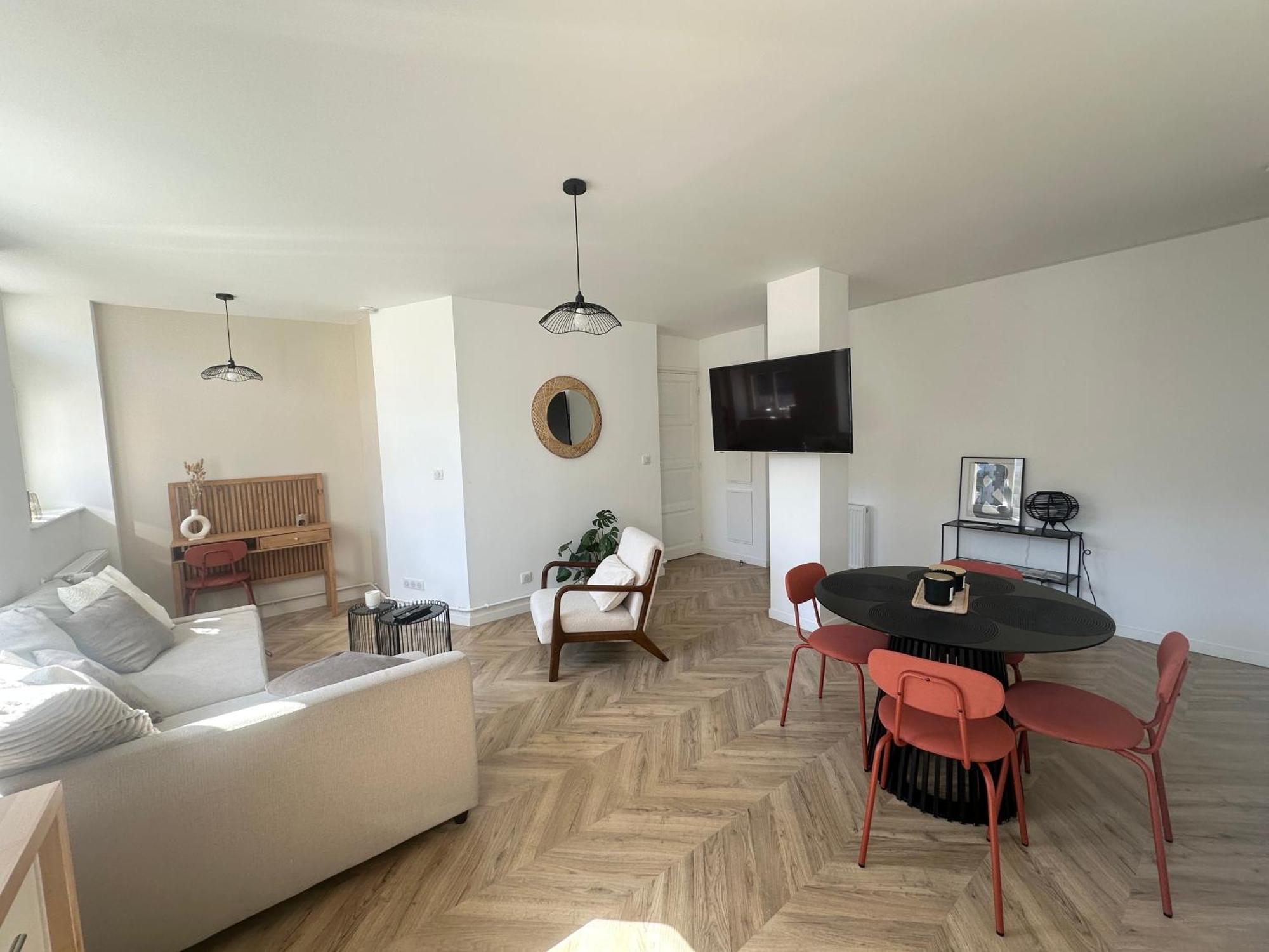 Appartement Cosy & Moderne 6 Personnes Centre Charleville-Mezieres - Ardennes Bagian luar foto
